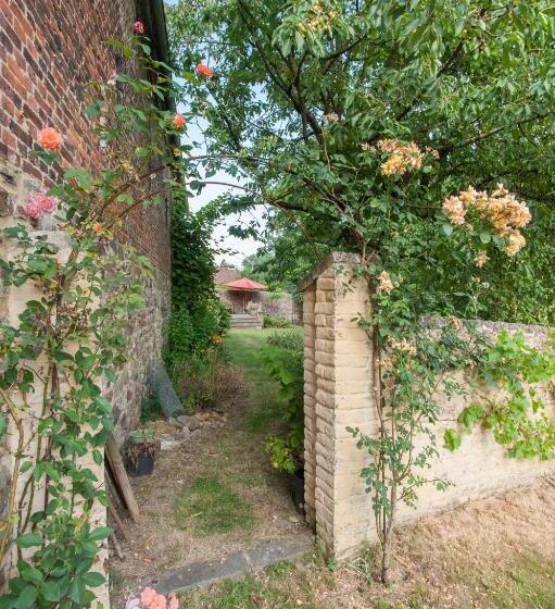 B&b Cense De La Tour