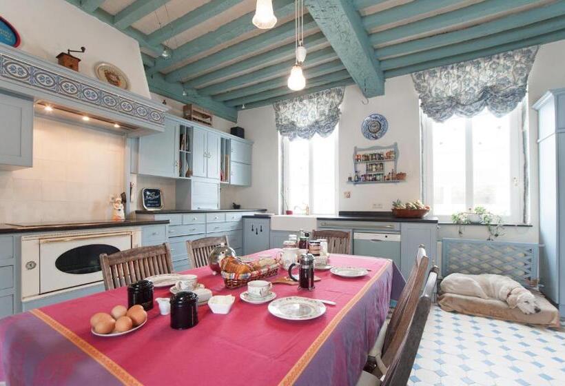 B&b Cense De La Tour