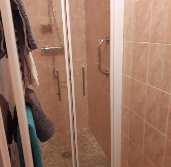 مبيت وإفطار A L Etape De La Ferme