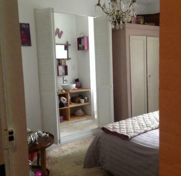 민박 Mariac , Chambres D Hôtes Au Tilleul 6km Du Cheylard