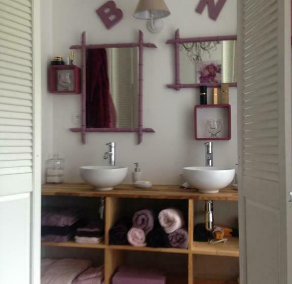 민박 Mariac , Chambres D Hôtes Au Tilleul 6km Du Cheylard