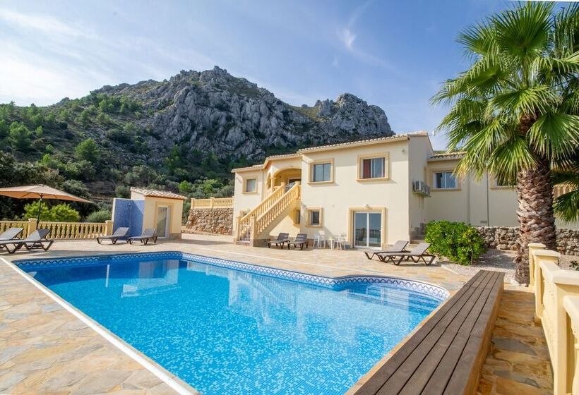 تختخواب و صبحانه Casa Lennisa