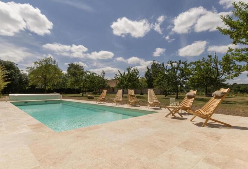 ベッドアンドブレックファースト Chambre D Hotes De La Vallee