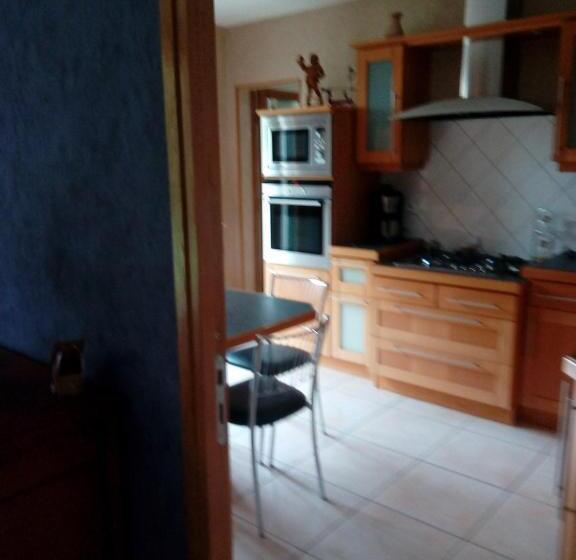 مبيت وإفطار Chambre D Hôte Le Bois Joli