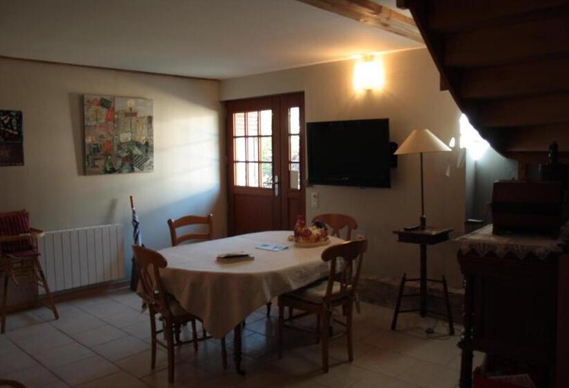 ベッドアンドブレックファースト Chambre D Hôtes Le Jardin Des Patissons