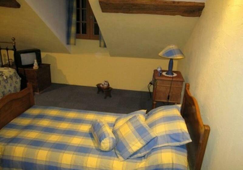 ベッドアンドブレックファースト Chambre D Hôtes La Chatelière