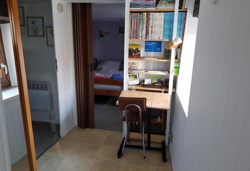 민박 Chambre D Hôtes Le Gachignard