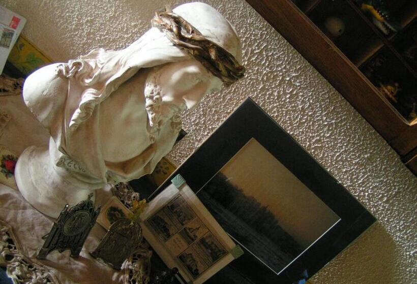 ベッドアンドブレックファースト Chambres D Hôtes Au Presbytère