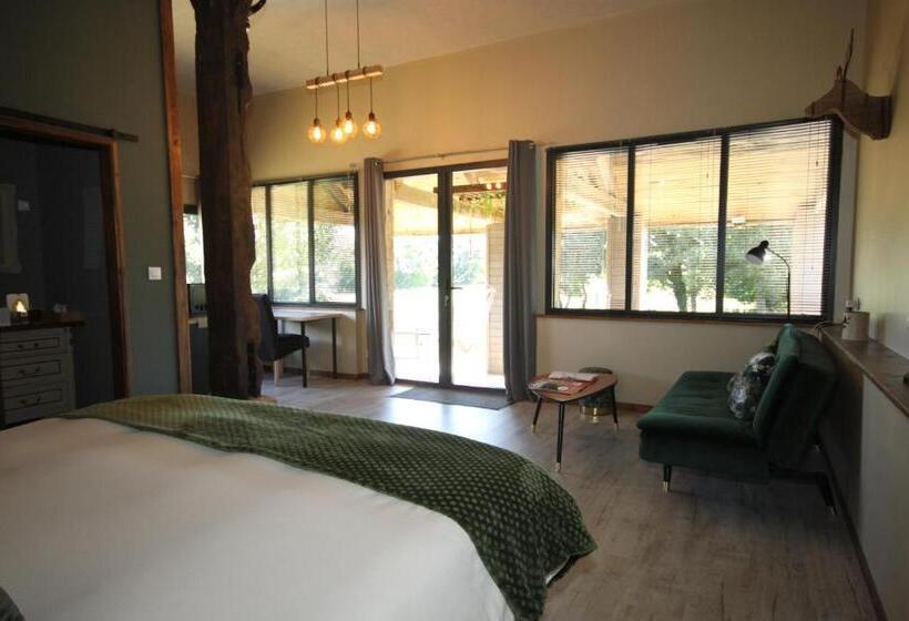 ベッドアンドブレックファースト Chambres D Hôtes La Difference Le Pressoir