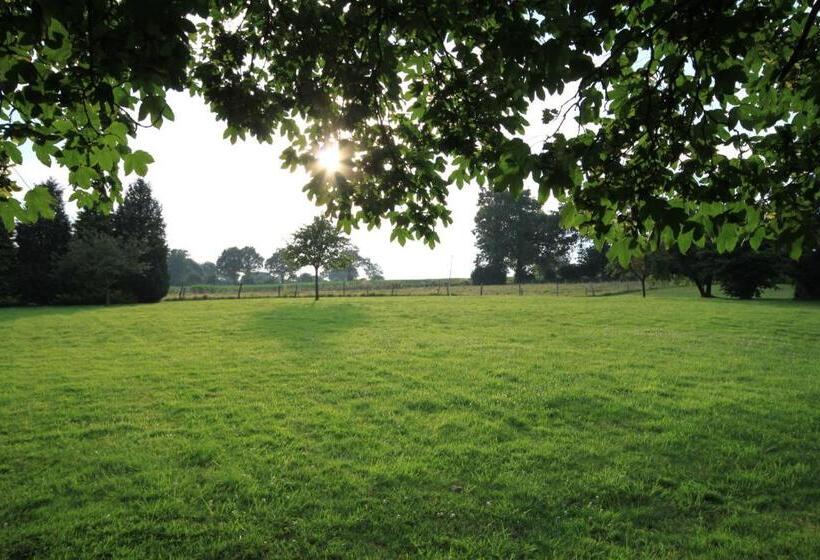 ベッドアンドブレックファースト Chambres D Hôtes La Difference Le Pressoir