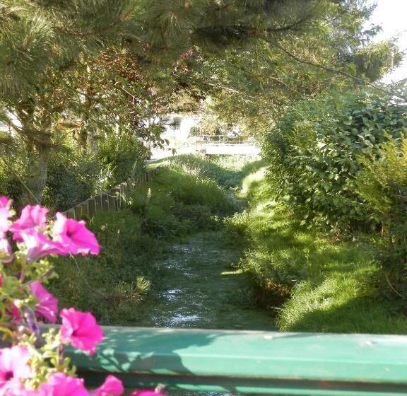 住宿加早餐 Chambres Et Table D Hôtes Les Trois Marquets