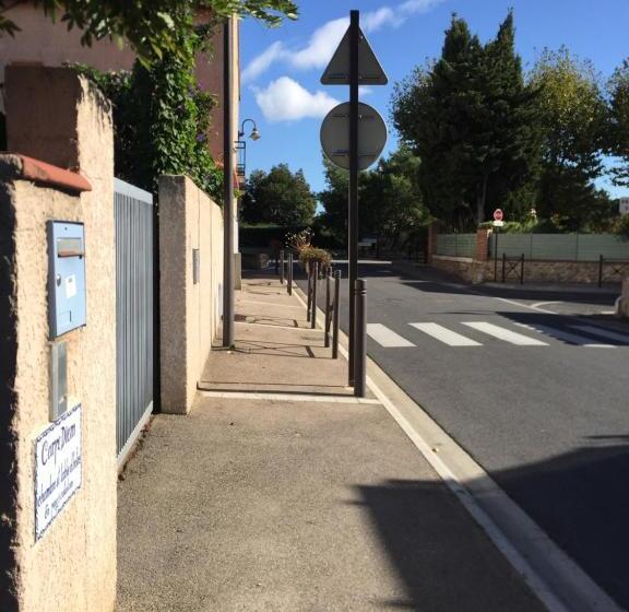 ベッドアンドブレックファースト Chambres Table D Hotes Carpe Diem