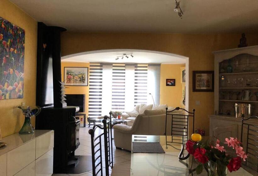 ベッドアンドブレックファースト Chambres Table D Hotes Carpe Diem