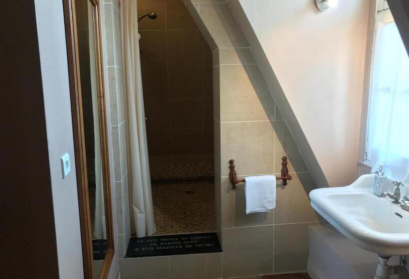 Bed and Breakfast Château De Vitry La Ville