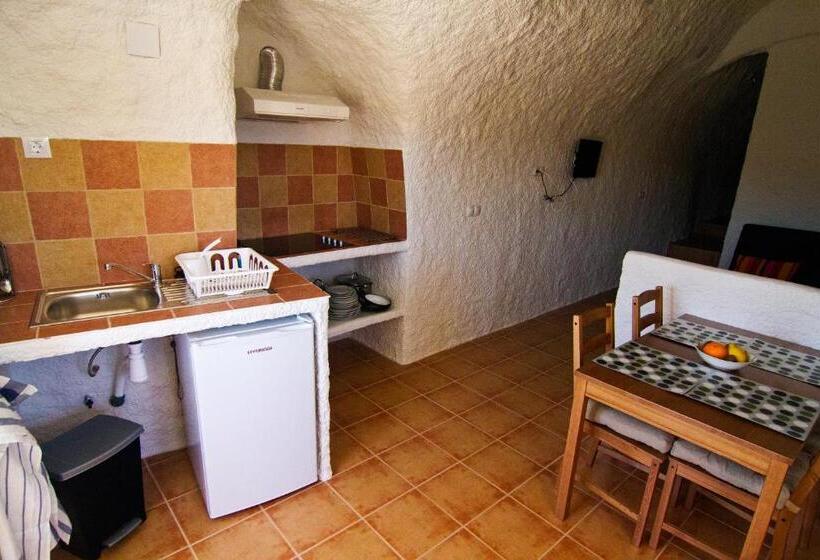 مبيت وإفطار Cueva Pura Vida