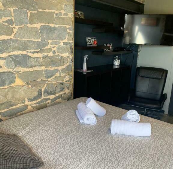 Bed and Breakfast Dailly Studio