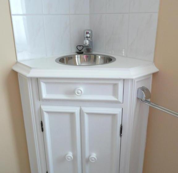 مبيت وإفطار De Windroos