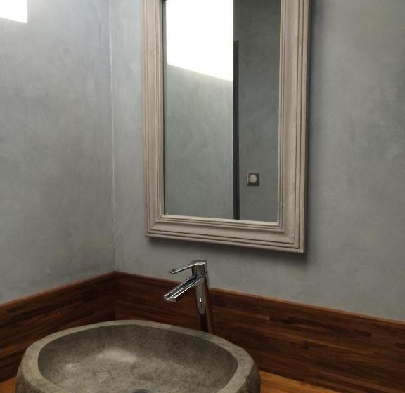 민박 Demeure Des Pothières