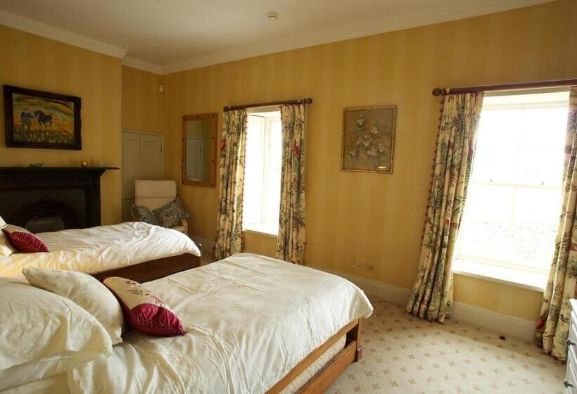 צימר Grange Manor