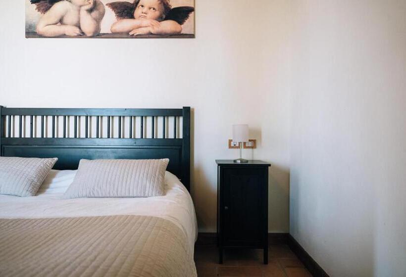 مبيت وإفطار Il Castellaro