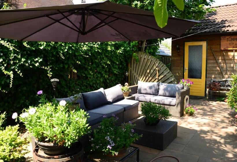 住宿加早餐  It Tunhuske