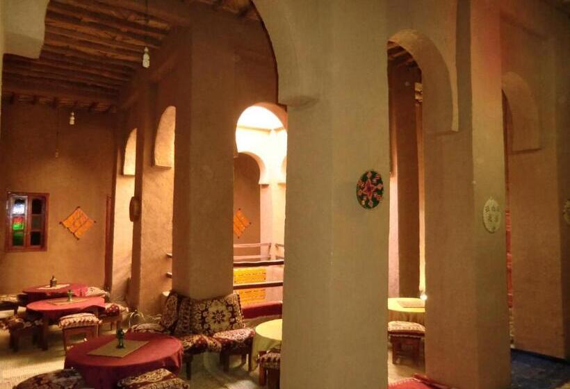 민박 Kasbah Oulad Othmane