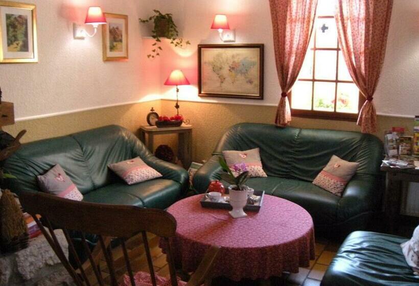 مبيت وإفطار La Besace