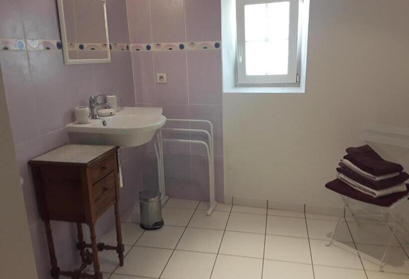 ベッドアンドブレックファースト La Reine Des Prés Chambres D Hôtes