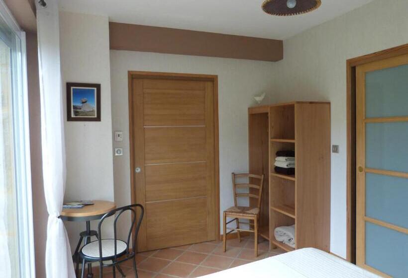 ベッドアンドブレックファースト La Reine Des Prés Chambres D Hôtes