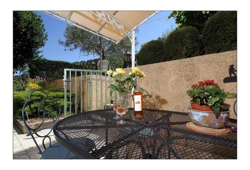 민박 La Renardière