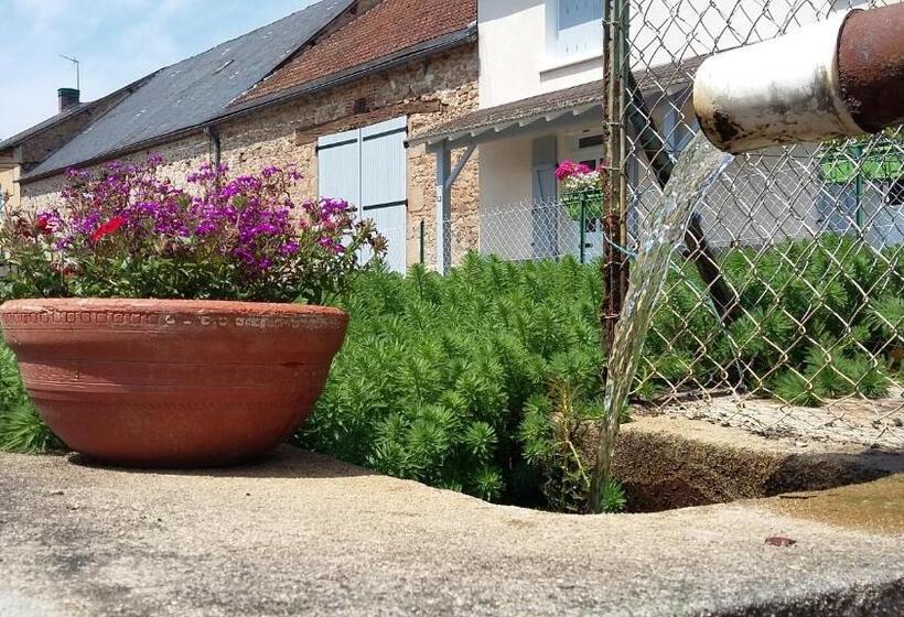 مبيت وإفطار La Source