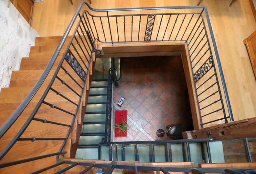 مبيت وإفطار Le Manoir