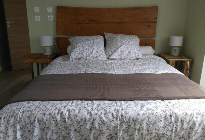 مبيت وإفطار Les Chambres D Odile