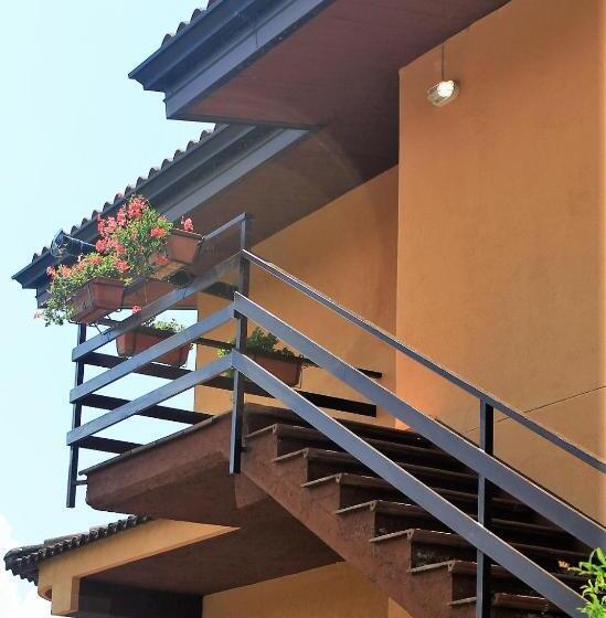 Bed and Breakfast Mansarda Fiorita