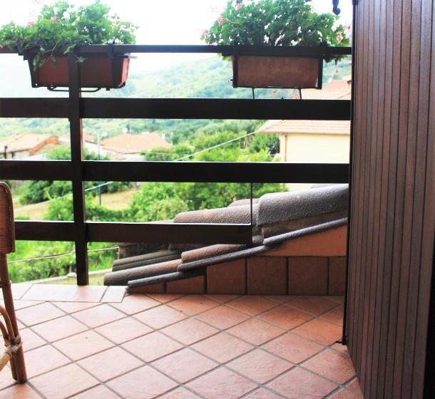 Bed and Breakfast Mansarda Fiorita