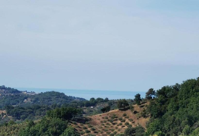 Bed and Breakfast Mansarda Fiorita