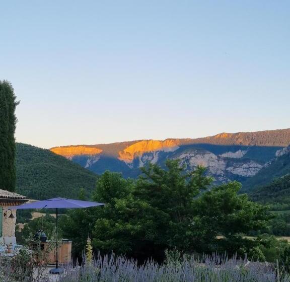 مبيت وإفطار Mas Tulipe De Soie