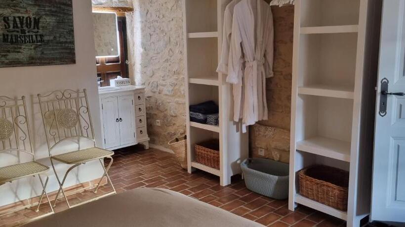 مبيت وإفطار Mas Tulipe De Soie