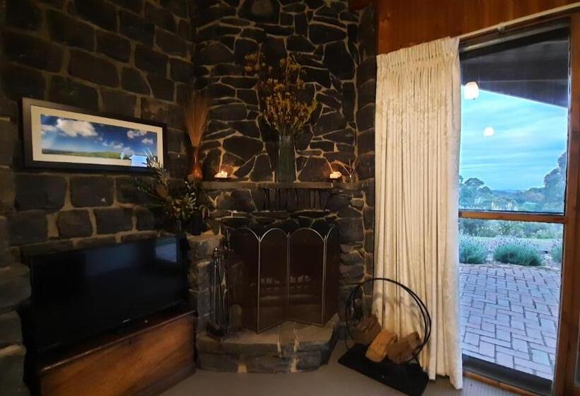 مبيت وإفطار Rockbank Retreat