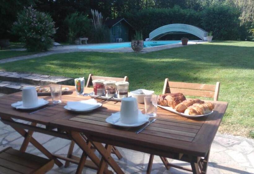 צימר Villa Dikaria