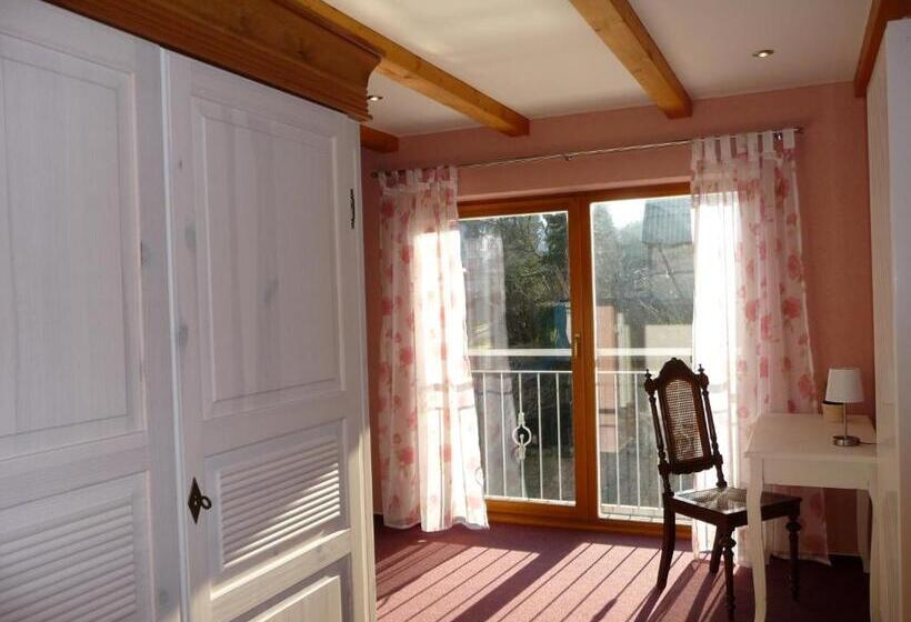 Ferienwohnung & Pension Brückner