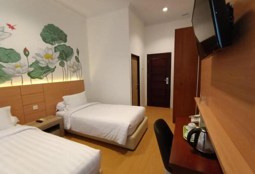 Front One Green Boutique Hotel Abepura