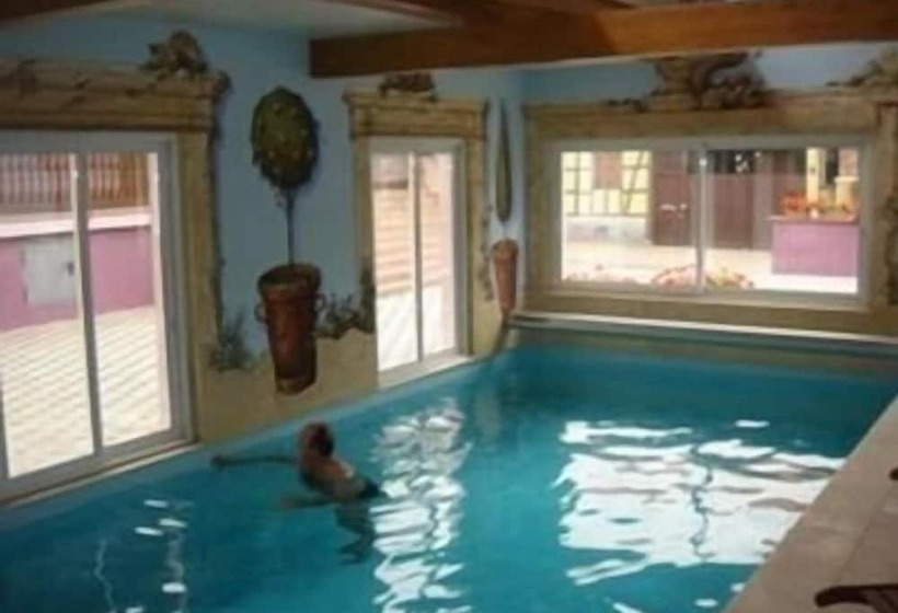 Отель A L étoile D Or