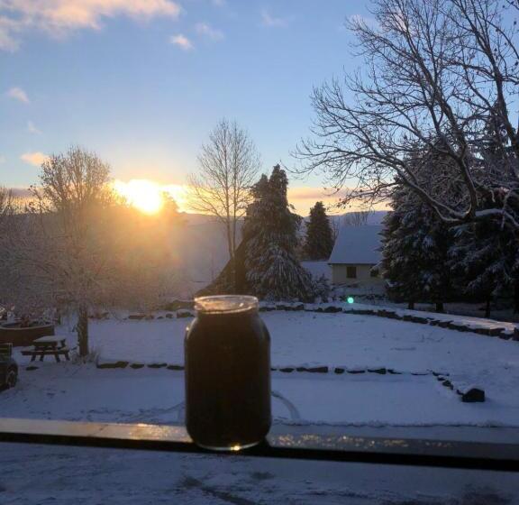 酒店 Auberge Du Cezallier