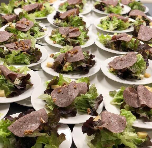 酒店 Auberge Du Cezallier