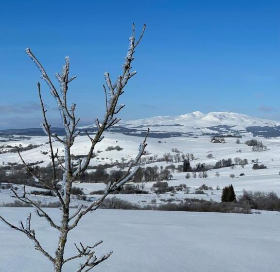 酒店 Auberge Du Cezallier