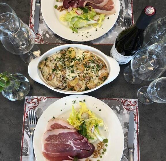 酒店 Auberge Du Cezallier