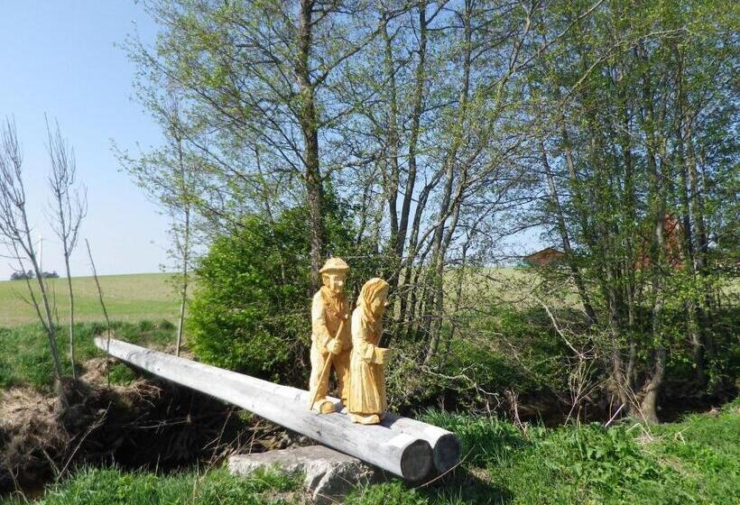 فندق Backgårdens Turism & Kultur