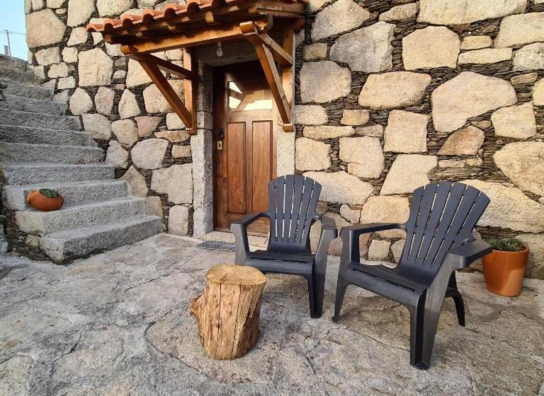 酒店 Cardenha Da Bessada