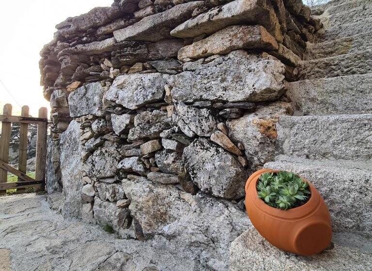 酒店 Cardenha Da Bessada